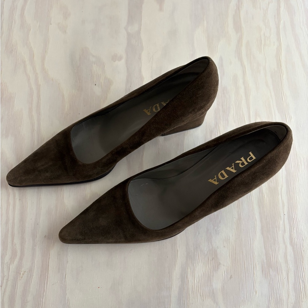 Prada Women's Brown/Olive Green Suede Pumps - 8.5